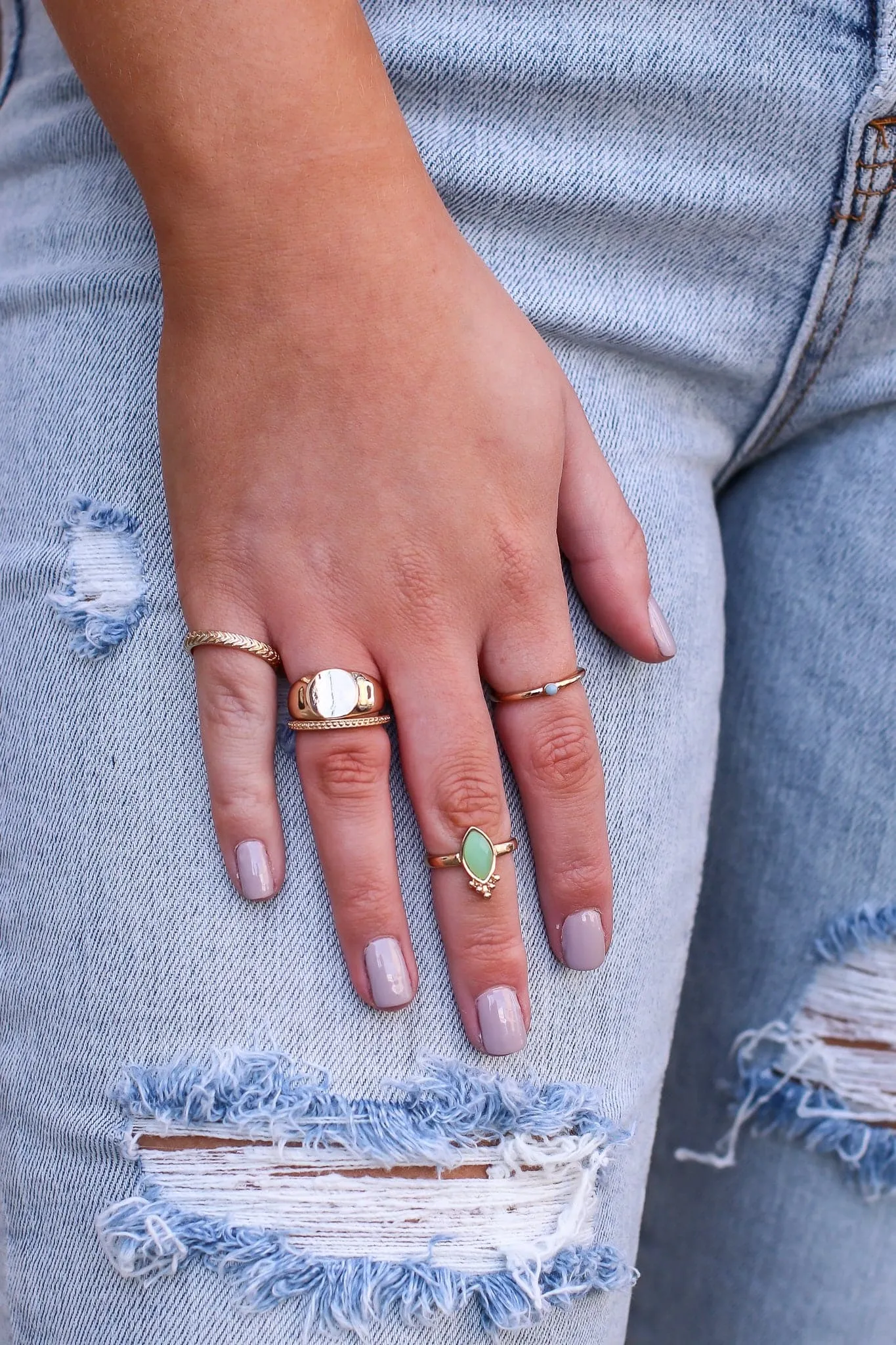 Ioana Boho Sage Crystal Ring Set