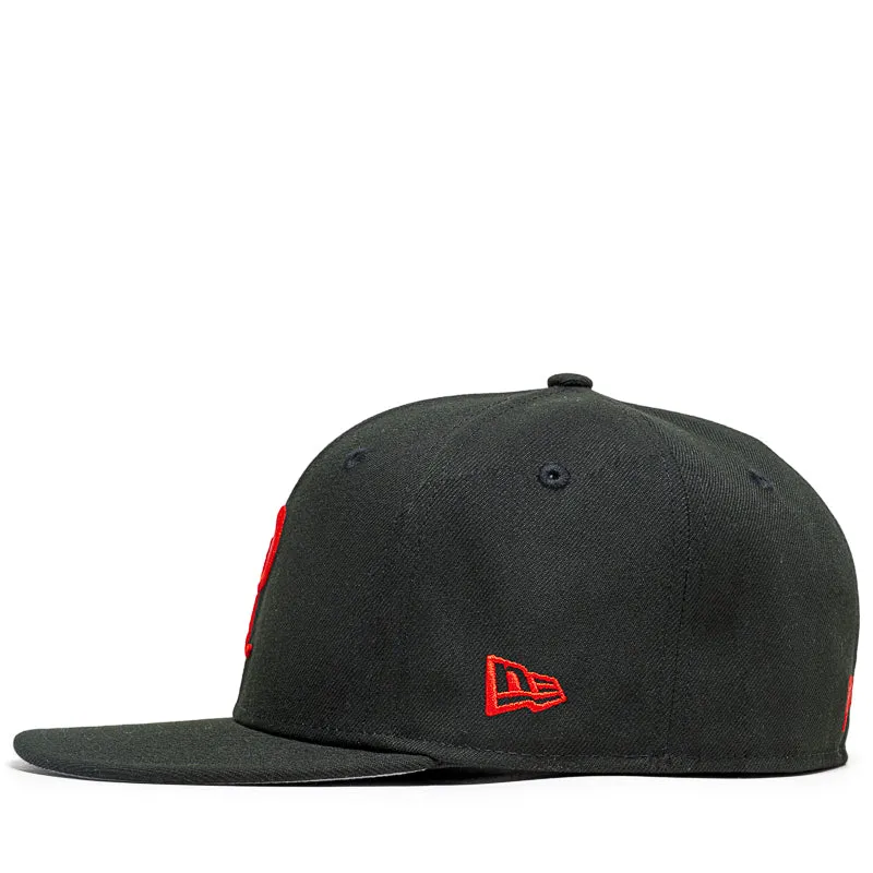 Politics x New Era 59FIFTY Fitted - Black/Scarlet